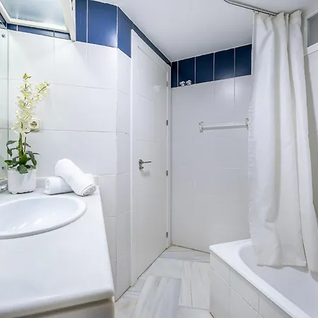 Apartment Located In Puerto Marina With Sea Views, First Line Of Beach.